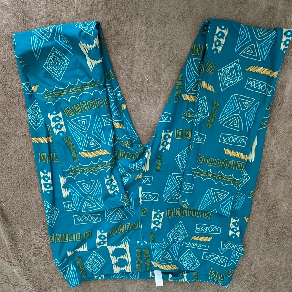 ⭐️ 3 for $22- LuLaRoe T&C Leggings, EUC